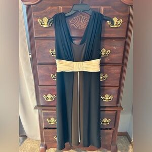 Black brown and white Anne Klein dress size 4, new with tags